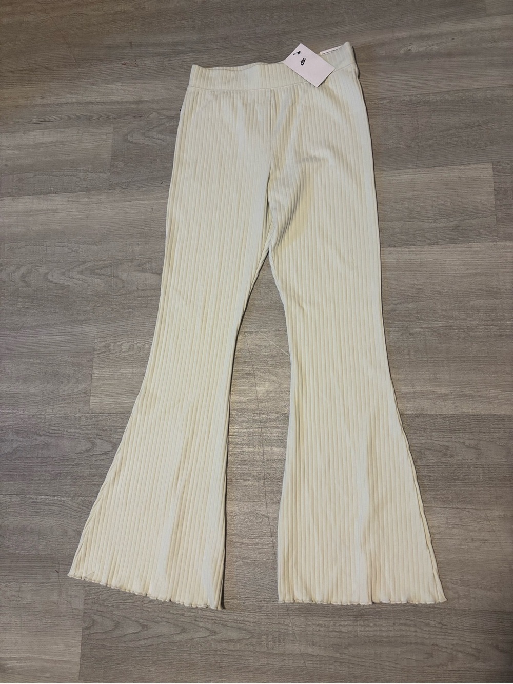 Nike Fit Flare Ribbed Sweat Pants Sz Small Off White Workout Lounge Exercise